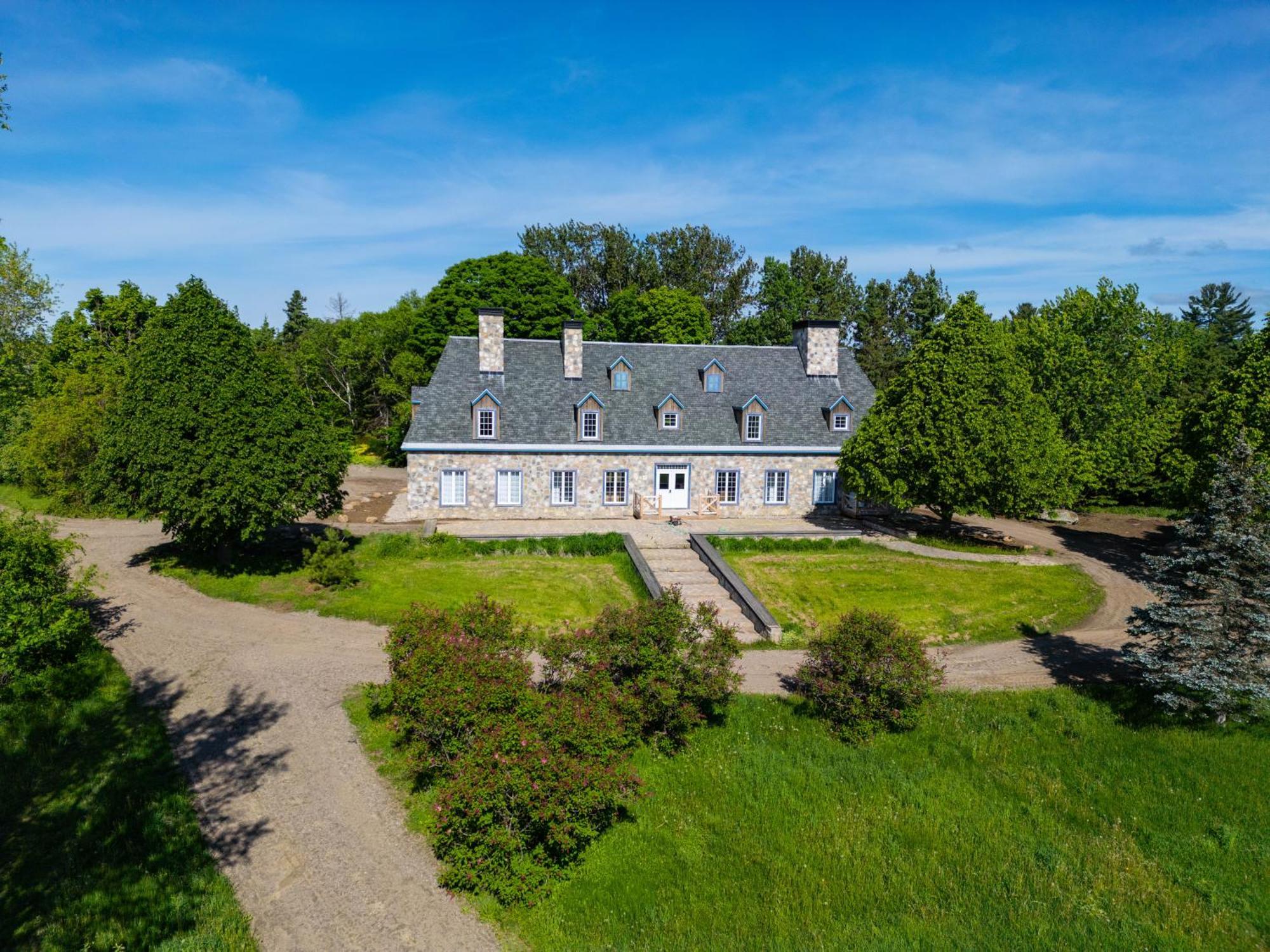 Le Baluchon Eco-Villegiature Saint-Paulin Exterior foto